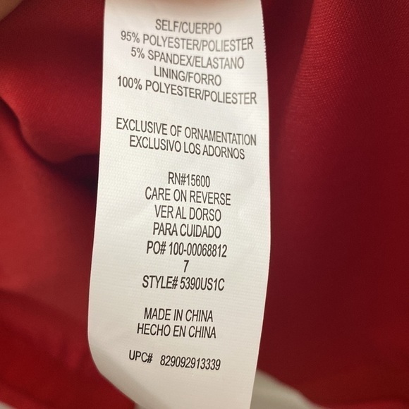 NWT Sequin Hearts Red Scuba Off Shoulder Fit Flare Dress size 7 - Picture 11 of 13